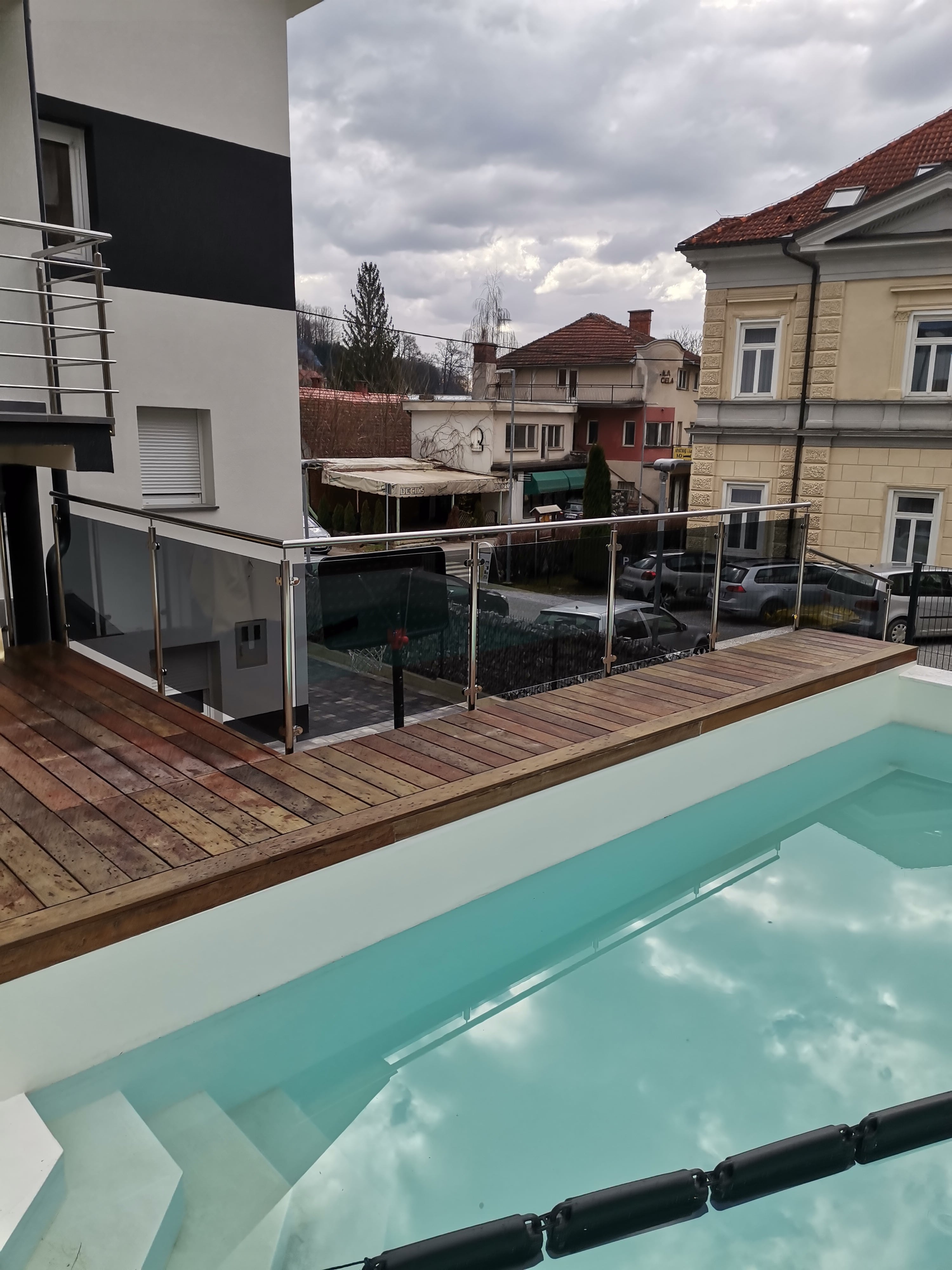 Steklene inox ograje Podčetrtek
